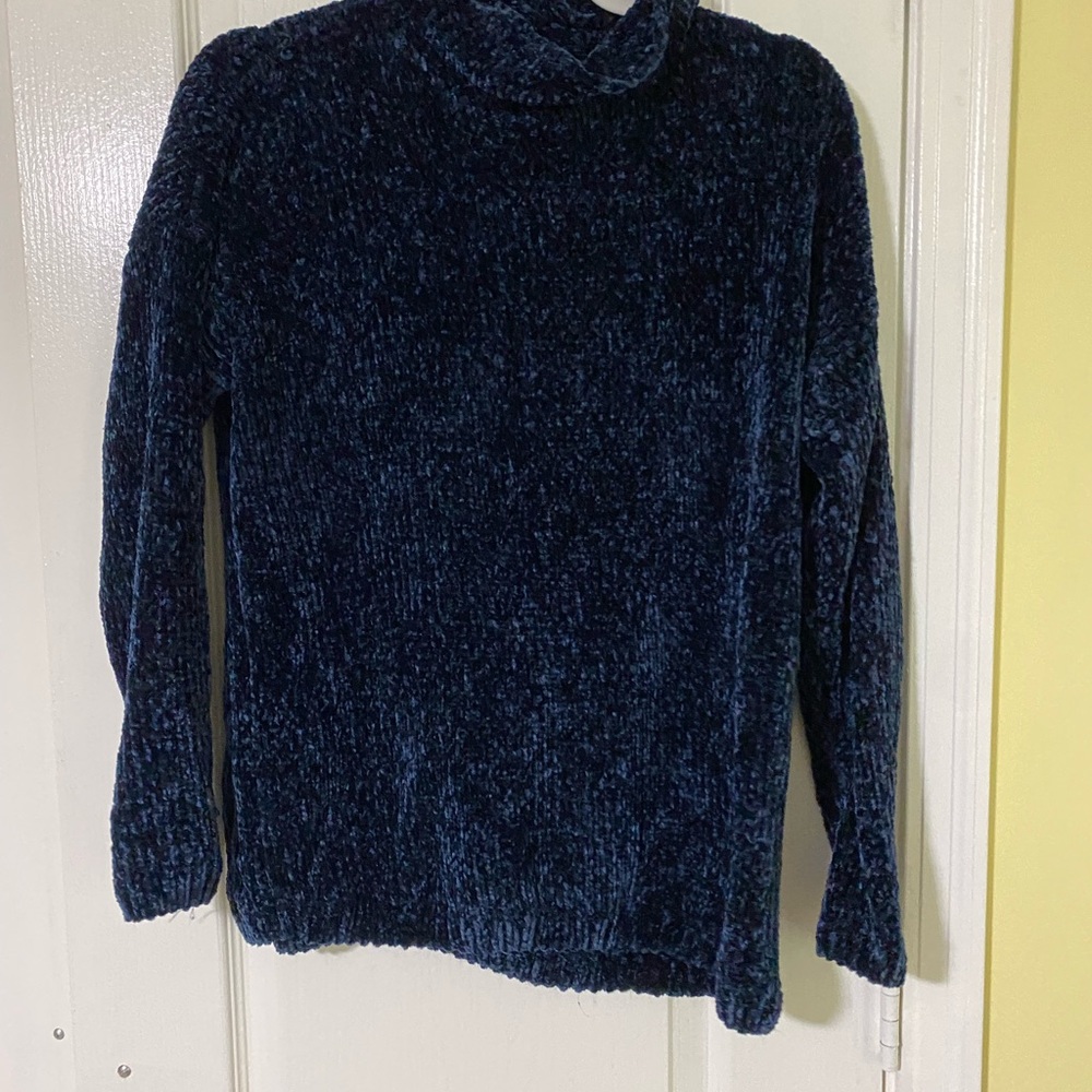 Women's Blue Sweater